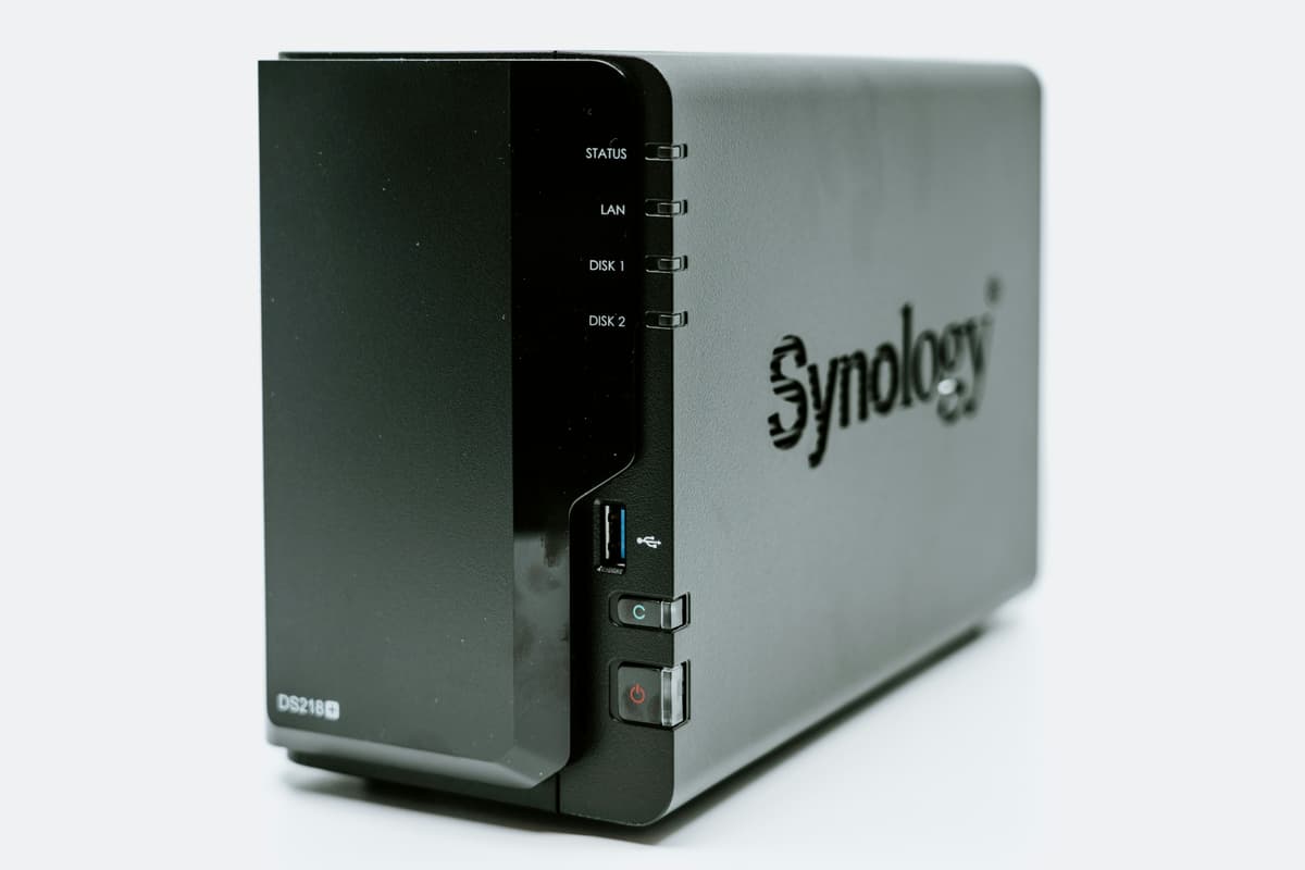 Домашнее NAS-устройство Synology для хранения и удалённого доступа к файлам